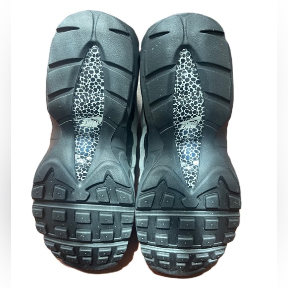 Women’s Air Max ‘95 LX, size 8.5 - Picture 8 of 9